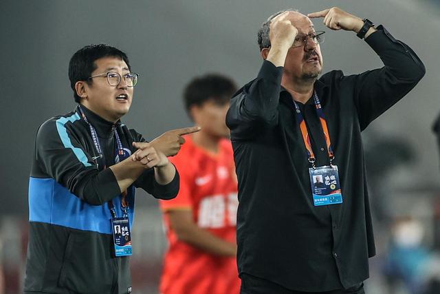 利雅得机场袭击事件引发对中国裁判组的关注
